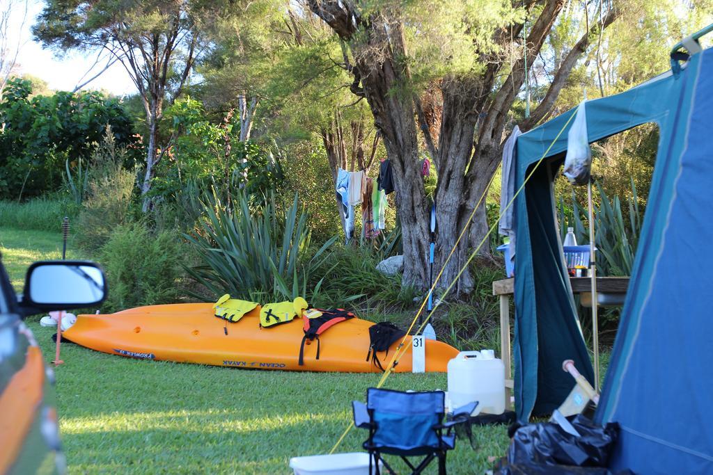 Russell-Orongo Bay Holiday Park Eksteriør bilde